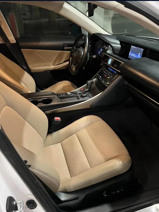 2018 Lexus IS 3rd Gen - Image 7 of 20