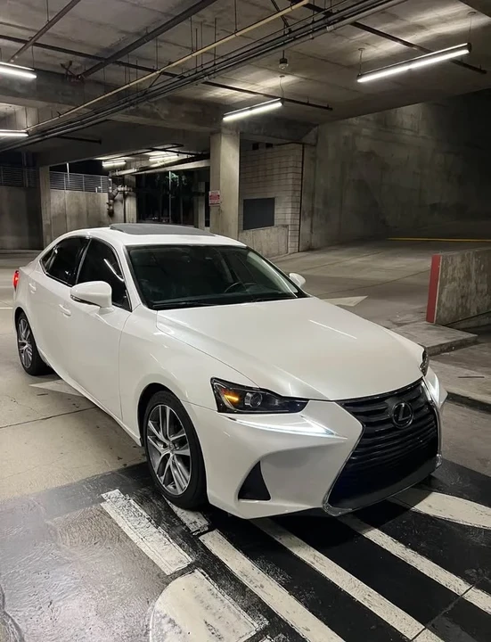 2018 Lexus IS 3rd Gen - Image 3 of 20