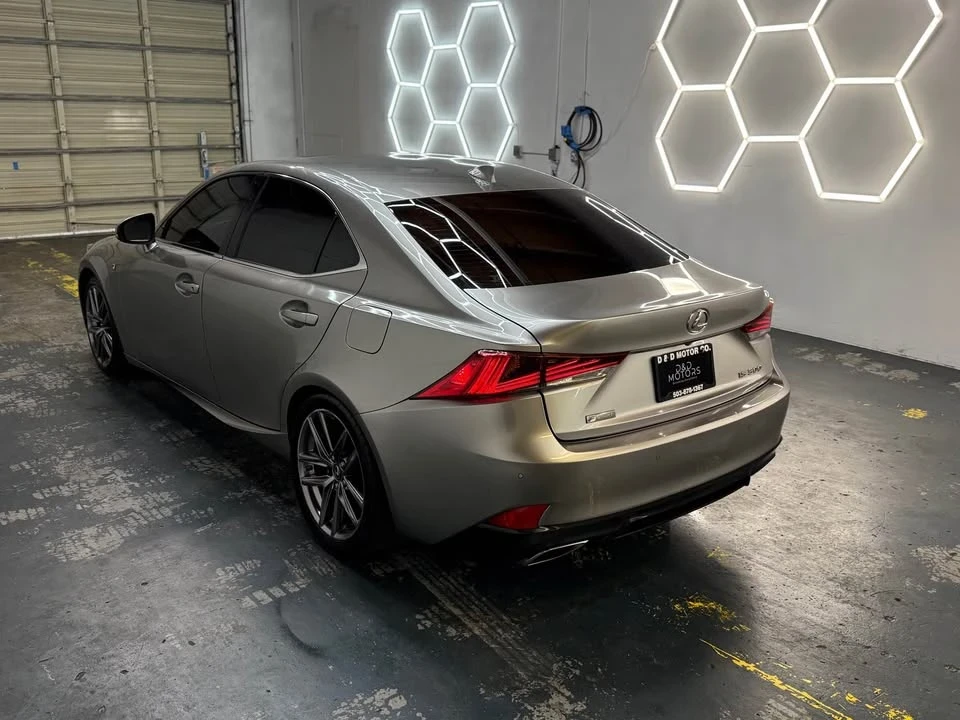 2018 Lexus IS 3rd Gen - Image 6 of 19