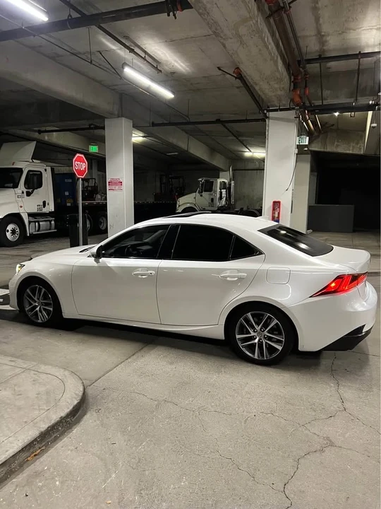 2018 Lexus IS 3rd Gen - Image 12 of 20