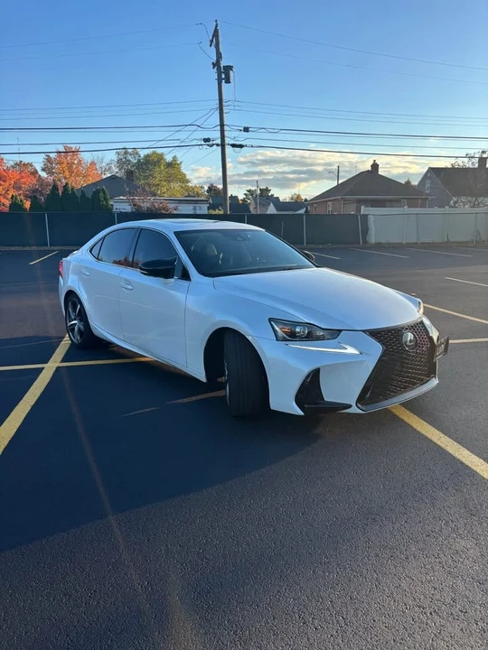 2018 Lexus IS 3rd Gen - Image 2 of 9