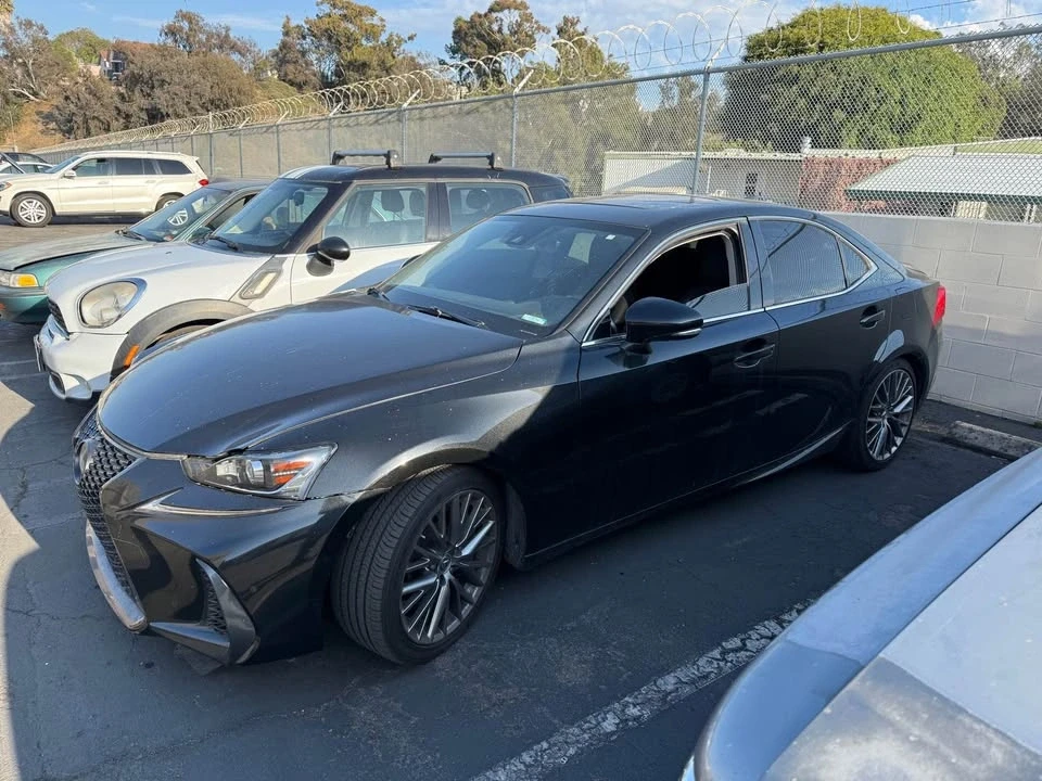 2018 Lexus IS 3rd Gen - Image 2 of 12