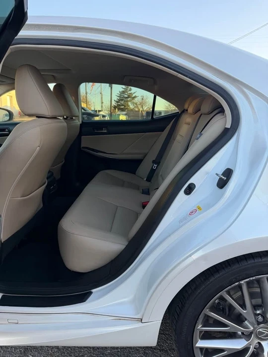 2018 Lexus IS 3rd Gen - Image 7 of 13