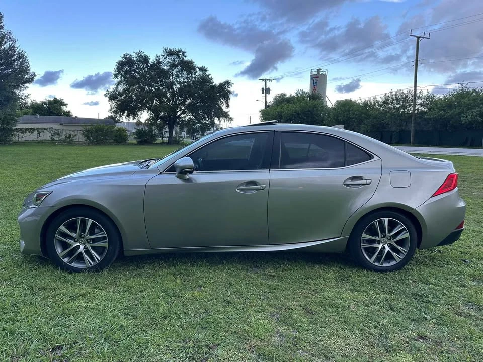 2018 Lexus IS 3rd Gen - Image 2 of 15
