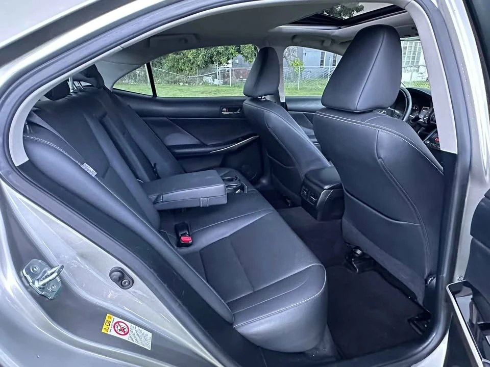 2018 Lexus IS 3rd Gen - Image 8 of 15