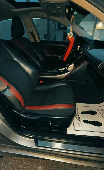 2018 Lexus IS 3rd Gen - Image 7 of 11