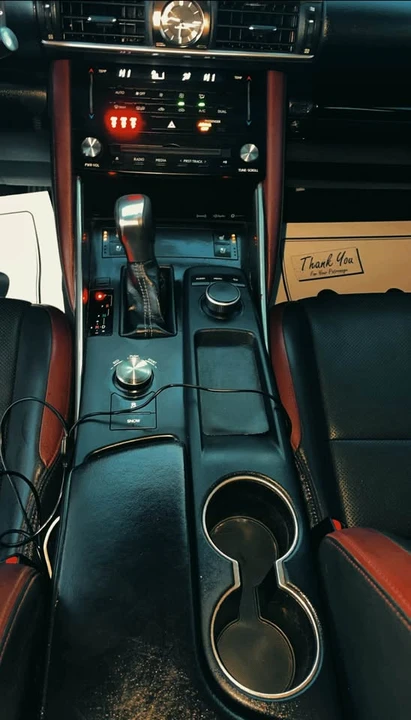 2018 Lexus IS 3rd Gen - Image 9 of 11