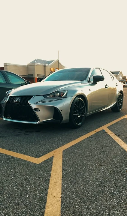 2018 Lexus IS 3rd Gen - Image 2 of 11