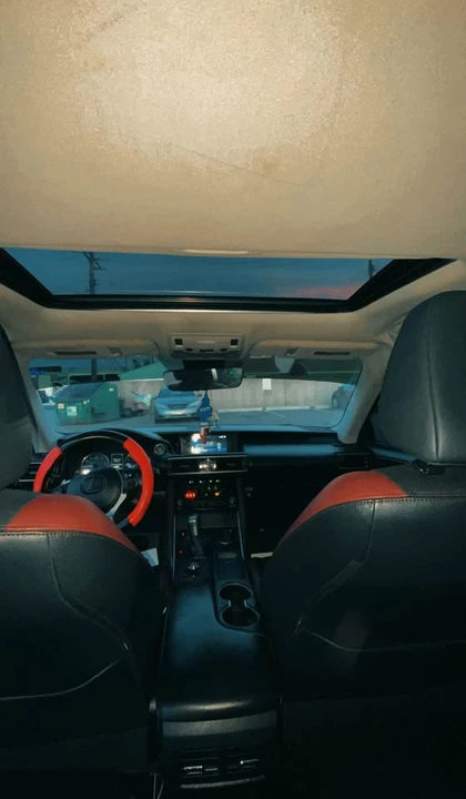 2018 Lexus IS 3rd Gen - Image 8 of 11