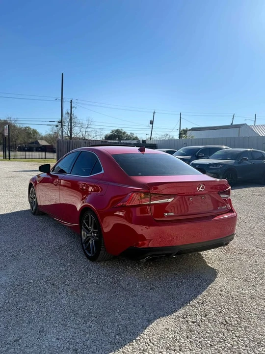 2018 Lexus IS 3rd Gen - Image 5 of 13