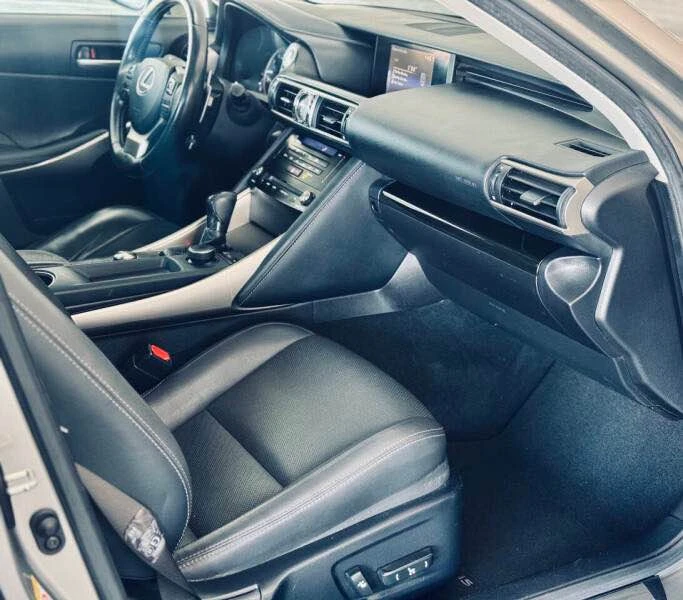 2018 Lexus IS 3rd Gen - Image 8 of 14