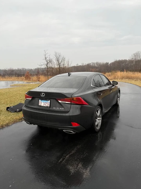 2018 Lexus IS 3rd Gen - Image 13 of 18