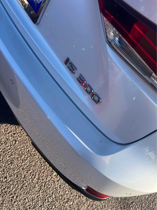2018 Lexus IS 3rd Gen - Image 5 of 9