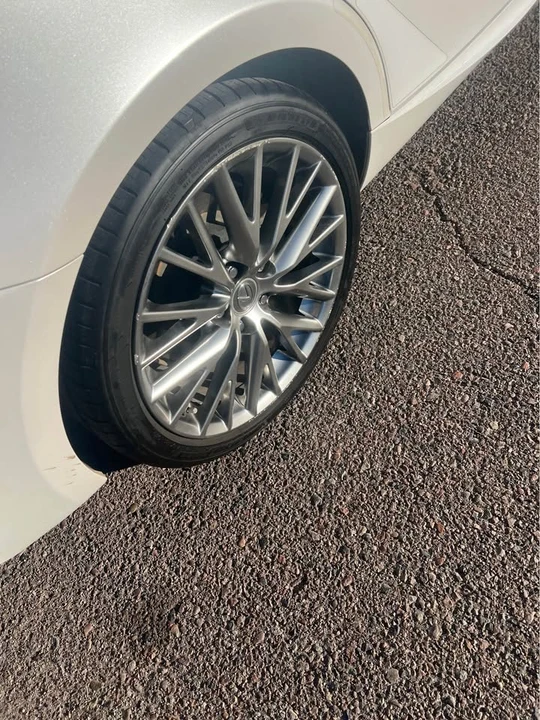 2018 Lexus IS 3rd Gen - Image 4 of 9