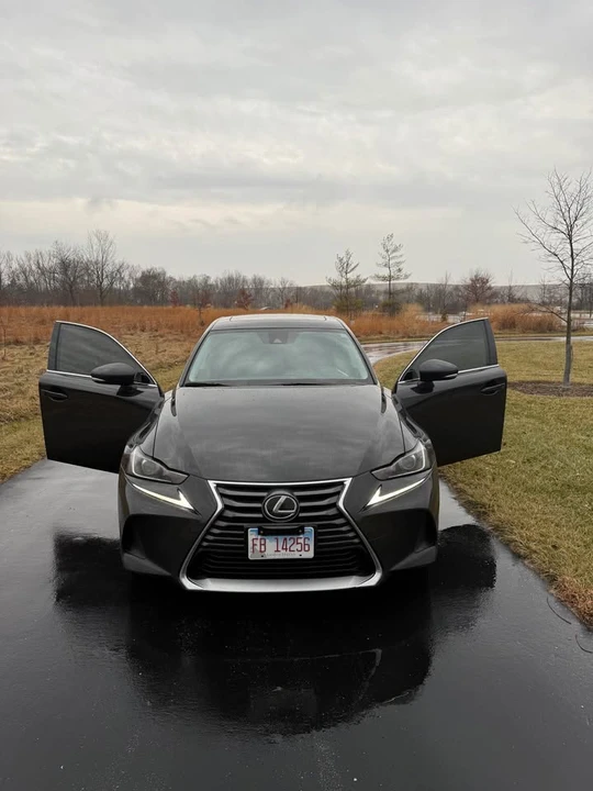2018 Lexus IS 3rd Gen - Image 7 of 18