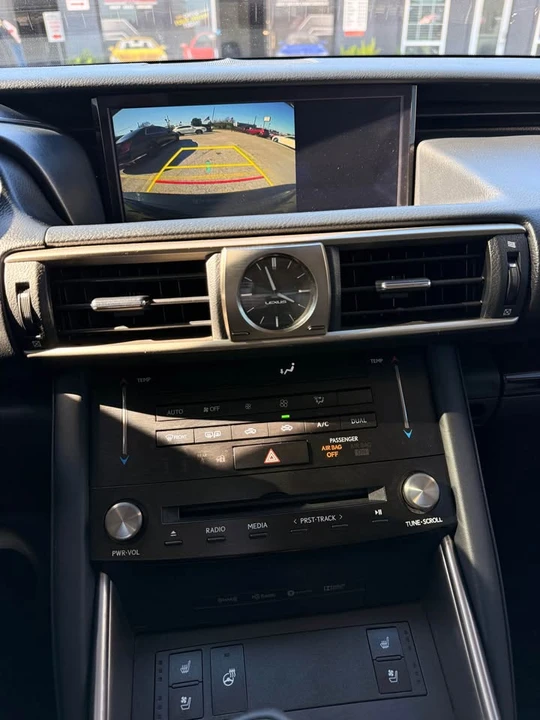 2018 Lexus IS 3rd Gen - Image 12 of 18