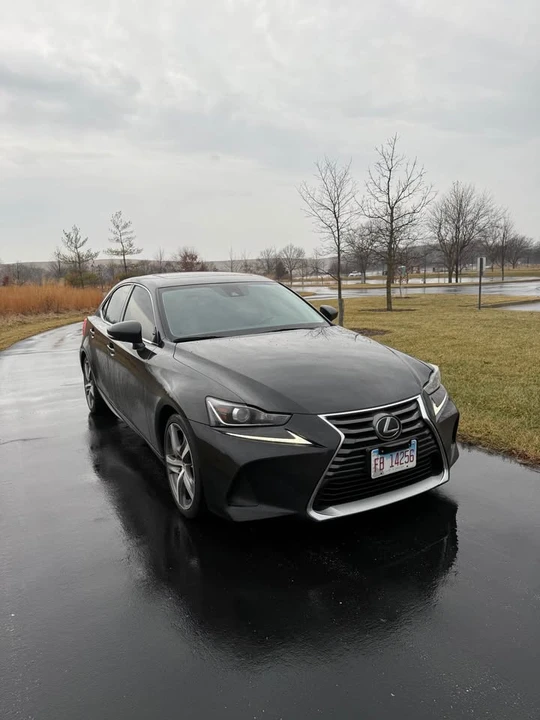 2018 Lexus IS 3rd Gen - Image 15 of 18