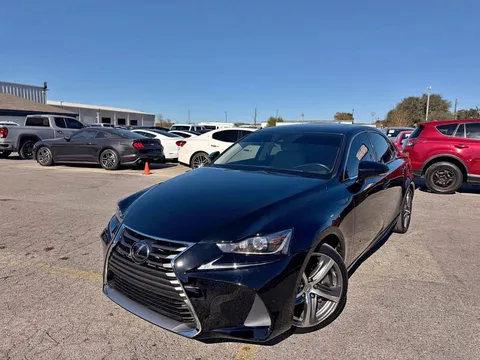2018 Lexus IS 300 Sedan