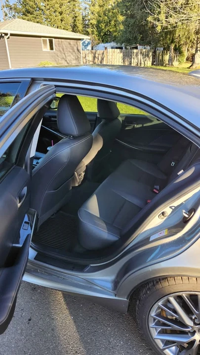 2018 Lexus IS 3rd Gen - Image 7 of 9
