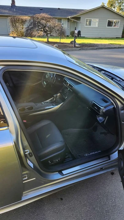 2018 Lexus IS 3rd Gen - Image 9 of 9