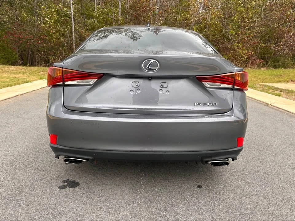 2018 Lexus IS 3rd Gen - Image 6 of 12