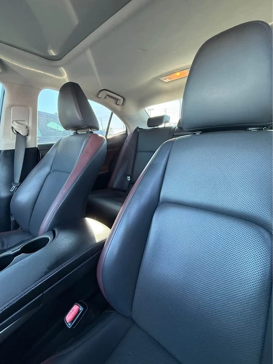 2018 Lexus IS 3rd Gen - Image 9 of 10