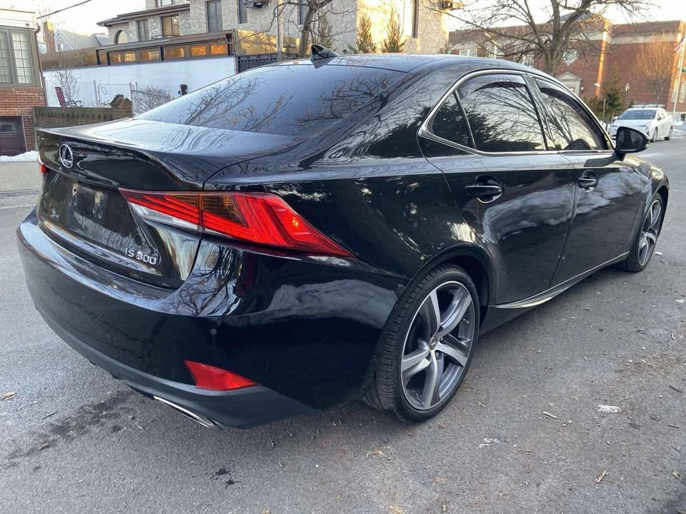 2018 Lexus IS 3rd Gen - Image 4 of 14