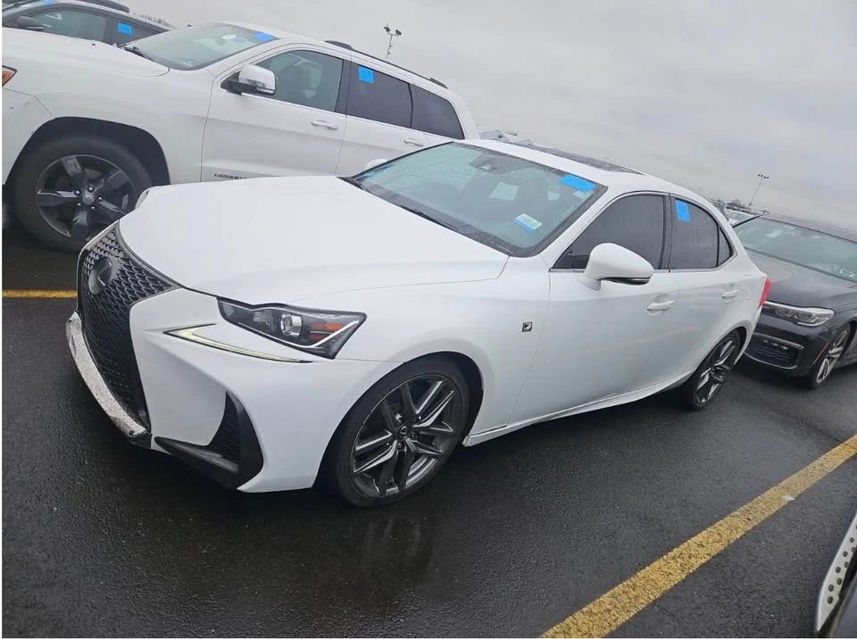 2018 Lexus IS 3rd Gen - Image 2 of 12
