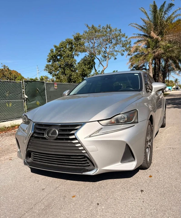 2018 Lexus IS 3rd Gen - Image 2 of 11