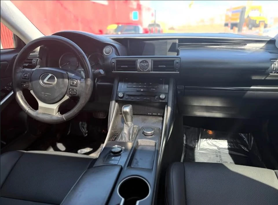 2018 Lexus IS 3rd Gen - Image 7 of 10