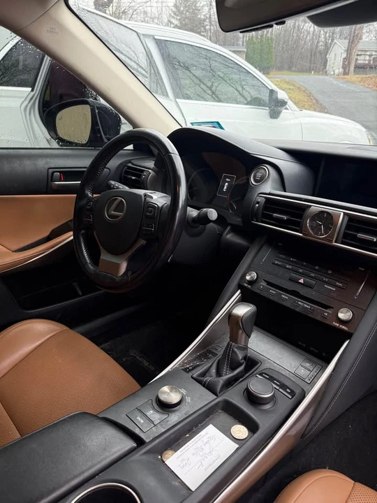 2018 Lexus IS 3rd Gen - Image 2 of 8