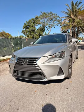 2018 Lexus IS 300 Sedan