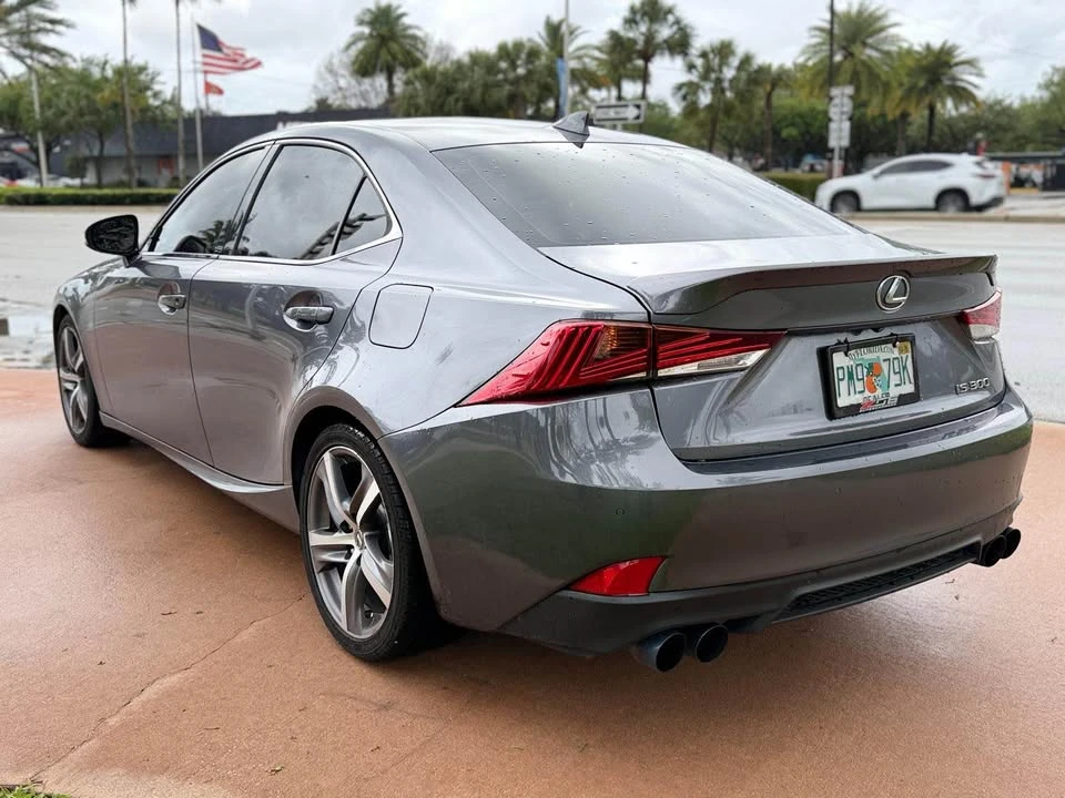 2018 Lexus IS 3rd Gen - Image 3 of 12