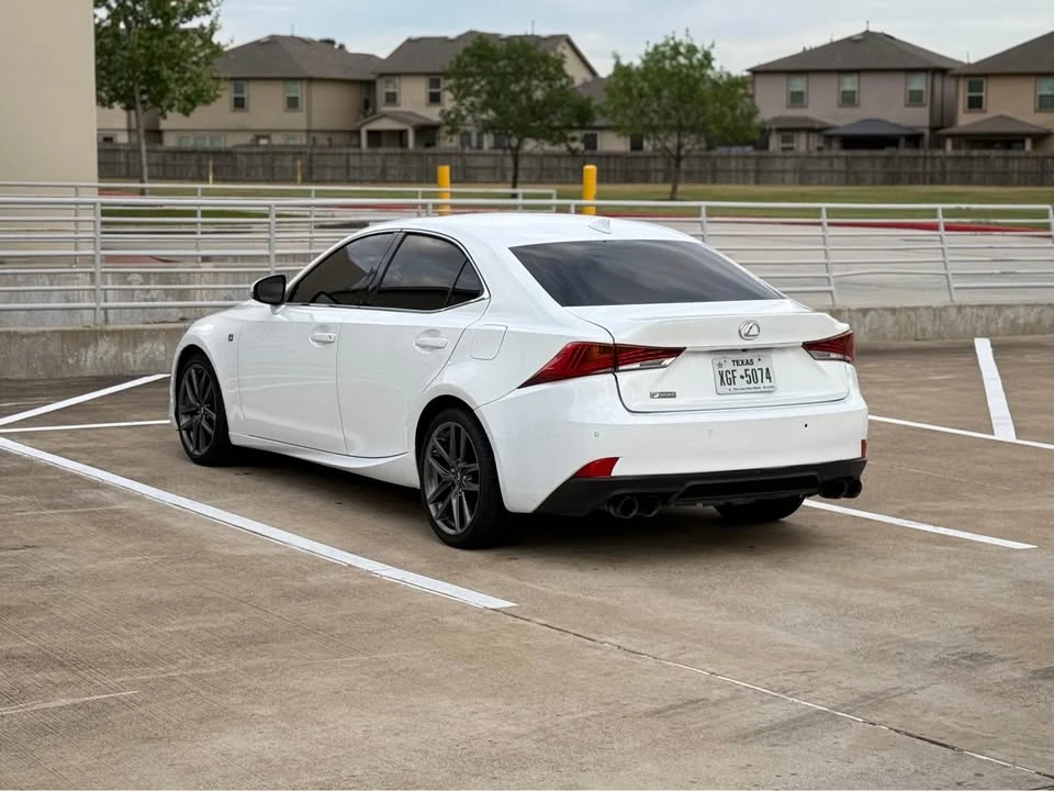 2018 Lexus IS 3rd Gen - Image 6 of 18