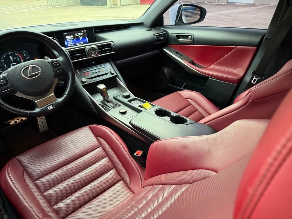 2018 Lexus IS 3rd Gen - Image 14 of 18