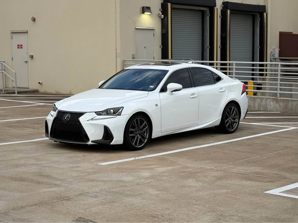 2018 Lexus IS 3rd Gen - Image 3 of 18