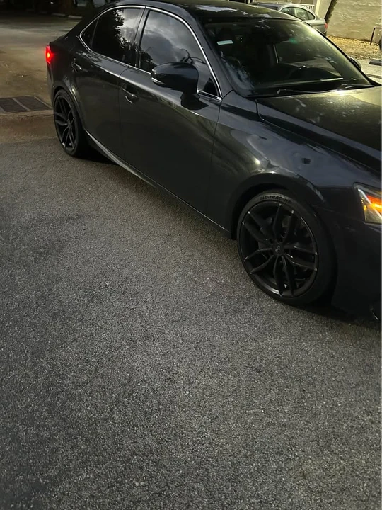 2018 Lexus IS 3rd Gen - Image 3 of 7