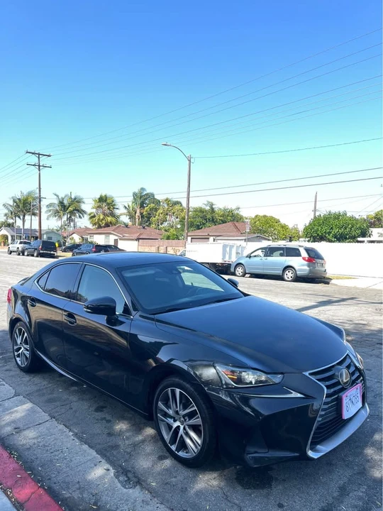 2018 Lexus IS 3rd Gen - Image 2 of 3