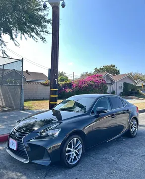 2018 Lexus IS 300