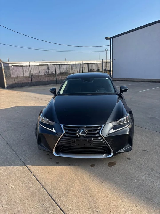 2018 Lexus IS 3rd Gen - Image 2 of 17
