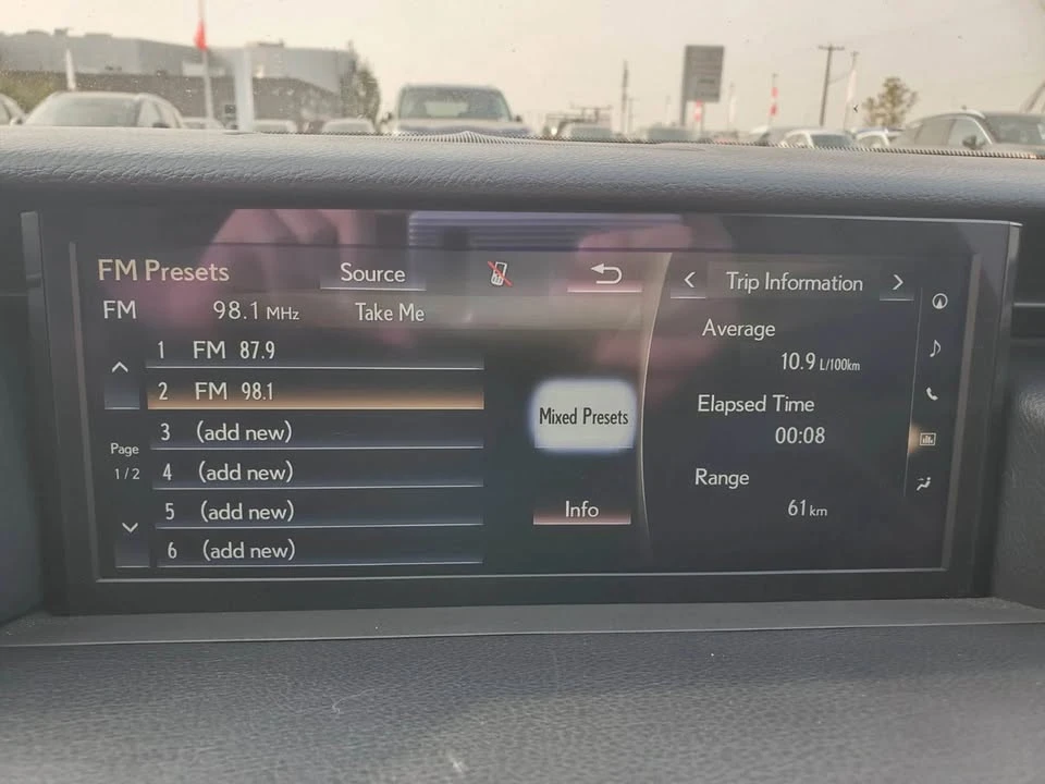 2018 Lexus IS 3rd Gen - Image 8 of 10