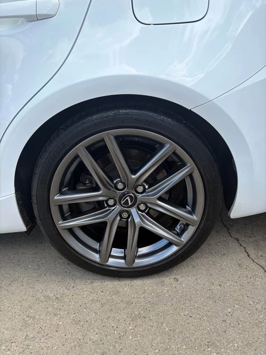 2018 Lexus IS 3rd Gen - Image 5 of 9