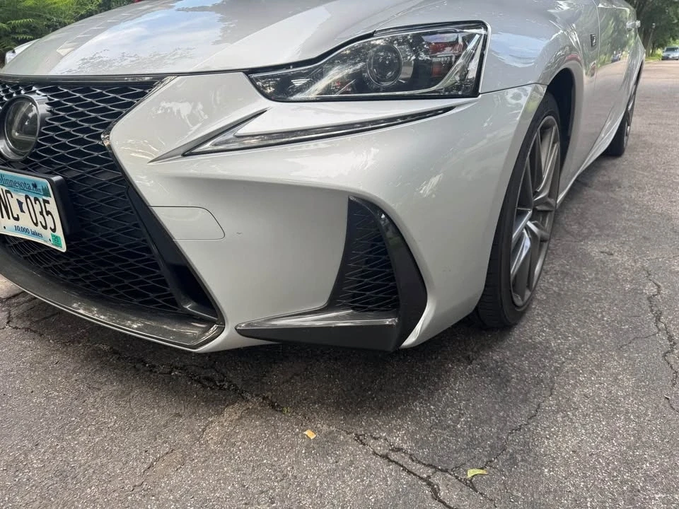 2018 Lexus IS 3rd Gen - Image 11 of 12