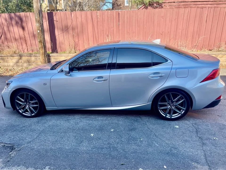 2018 Lexus IS 3rd Gen - Image 5 of 12