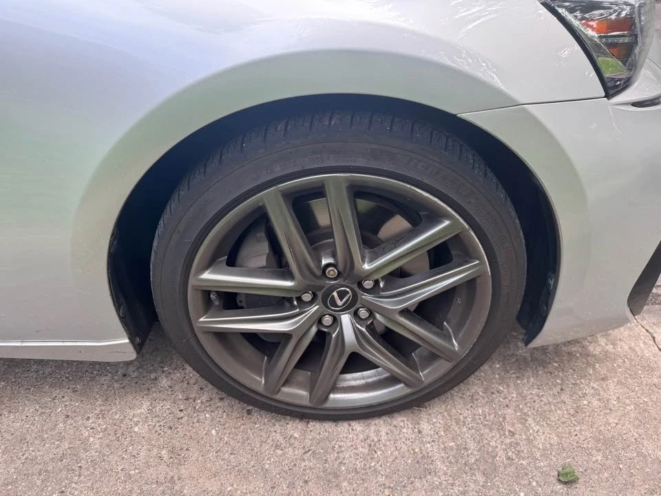 2018 Lexus IS 3rd Gen - Image 8 of 12