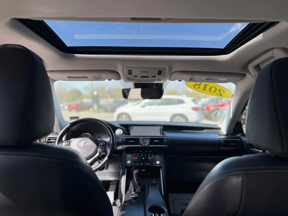 2018 Lexus IS 3rd Gen - Image 12 of 20