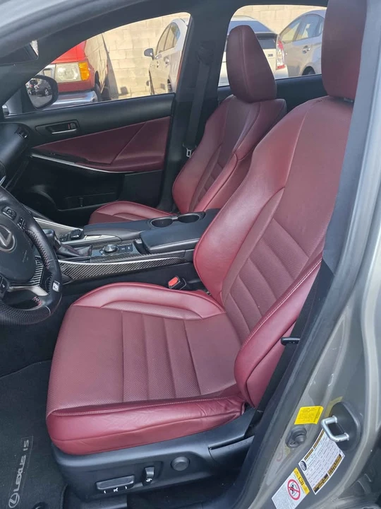 2018 Lexus IS 3rd Gen - Image 14 of 20