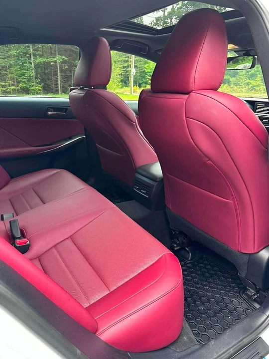 2018 Lexus IS 3rd Gen - Image 5 of 7