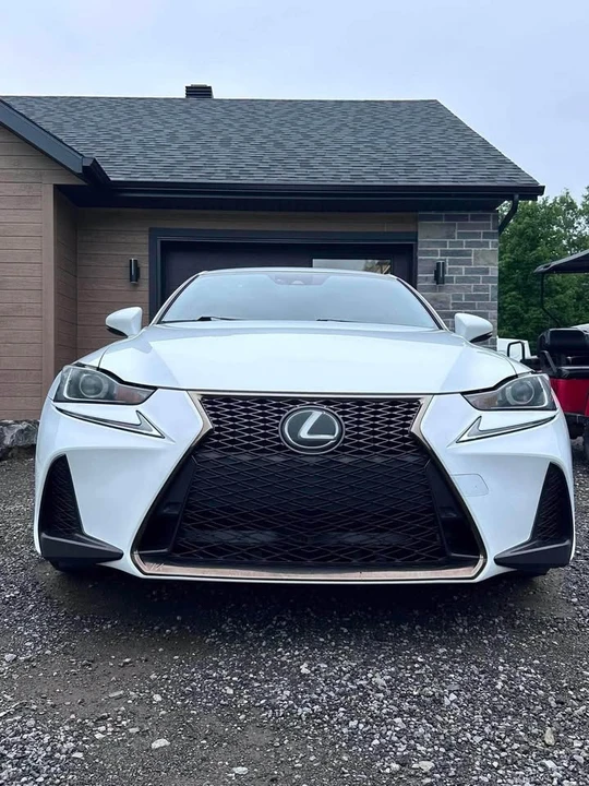 2018 Lexus IS 3rd Gen - Image 3 of 7
