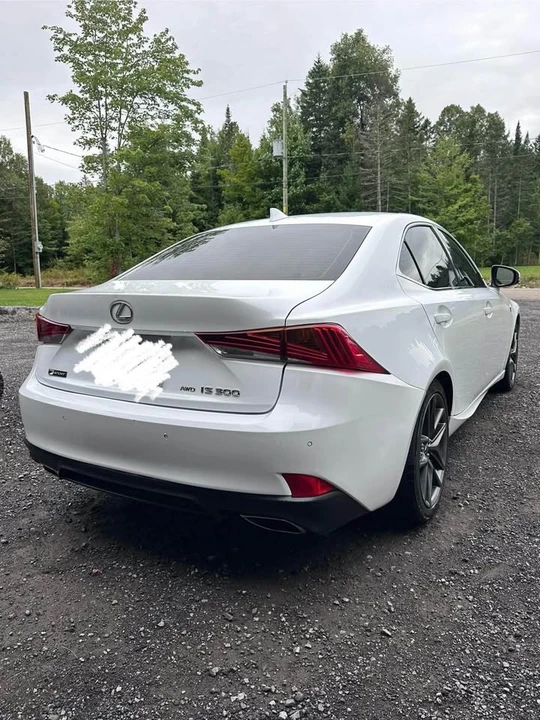 2018 Lexus IS 3rd Gen - Image 4 of 7